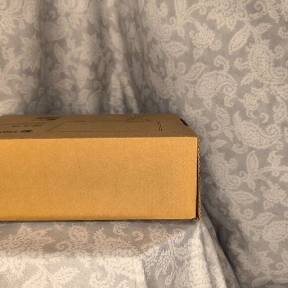 NEW IN BOX TRNDlabs Mini Projector Set - Picture 2 of 6